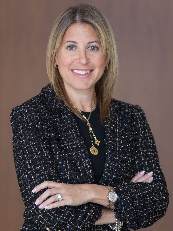 Sarinia Feinman - Family Attorney - Vetrano Vetrano & Feinman